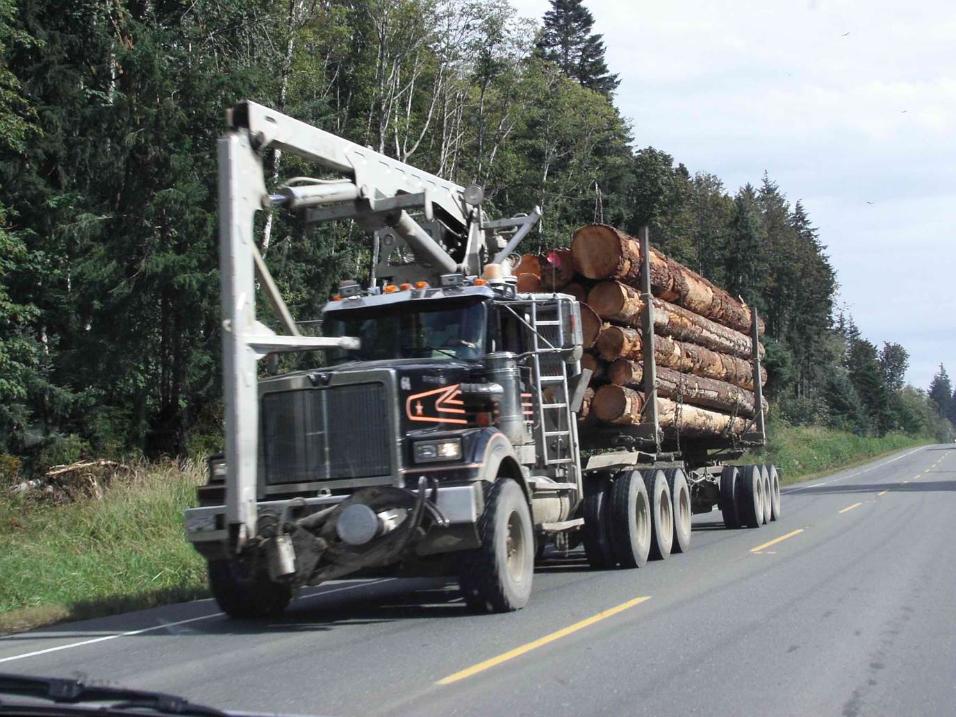 houttransport op Vancouver Island 